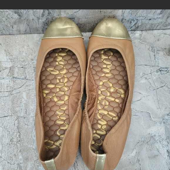 Sam Edelman Women's 7.5 Baxton 2 Tan Leather Gold Cap Toe Slip On Ballet Flats - Picture 6 of 11